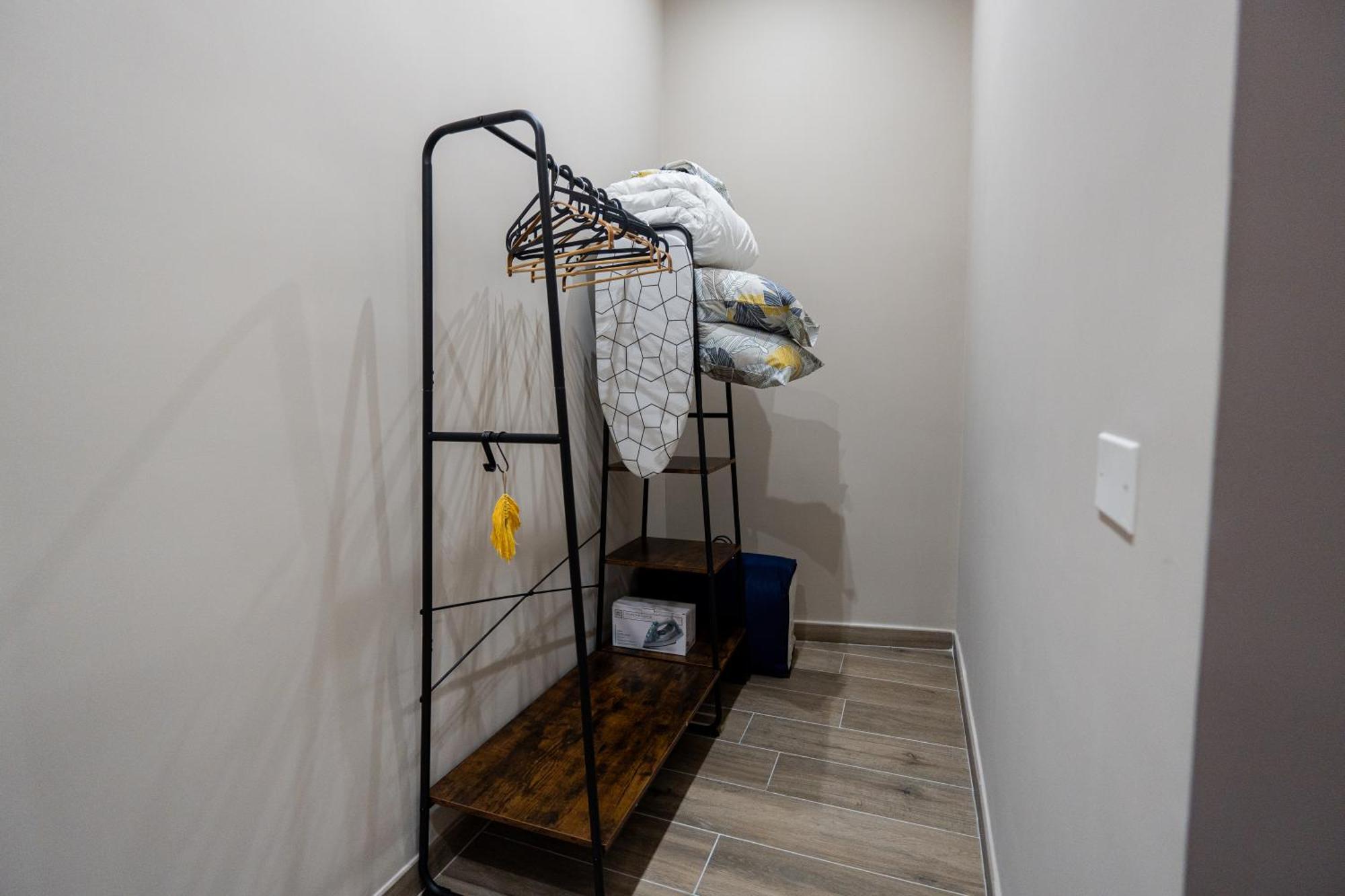 La Casa Di Bianca - Modern Suites Near Plebiscito نابولي المظهر الخارجي الصورة