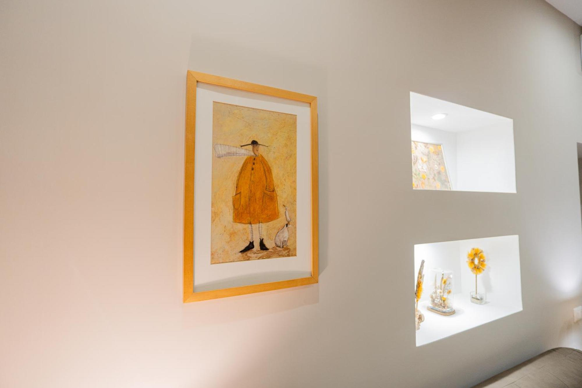 La Casa Di Bianca - Modern Suites Near Plebiscito نابولي المظهر الخارجي الصورة